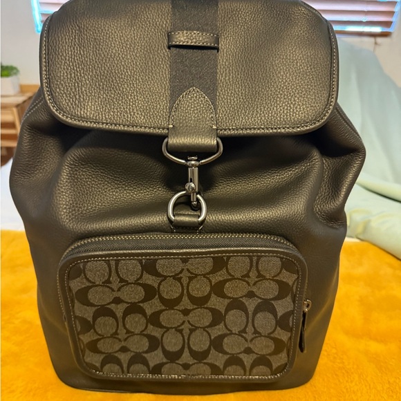 Coach Large Sullivan Leather and Signature Backpack - Picture 1 of 10